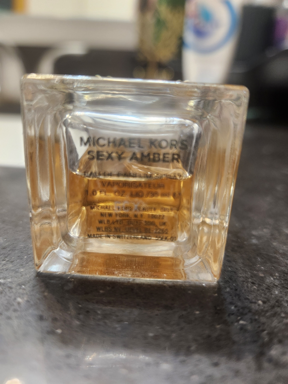 Michael Kors Sexy Amber Eau de Parfum - Gold & Clear Bottle - Picture 2 of 2